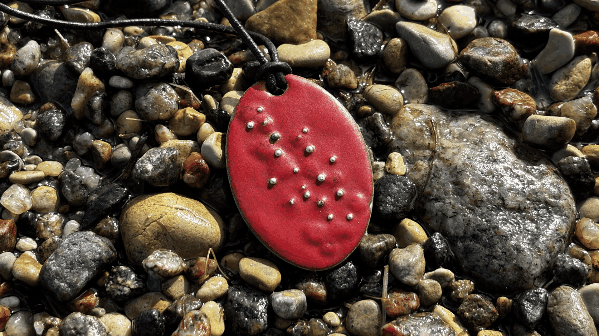 Alvar Umb Jewelry Ripats Punane ja hõbe